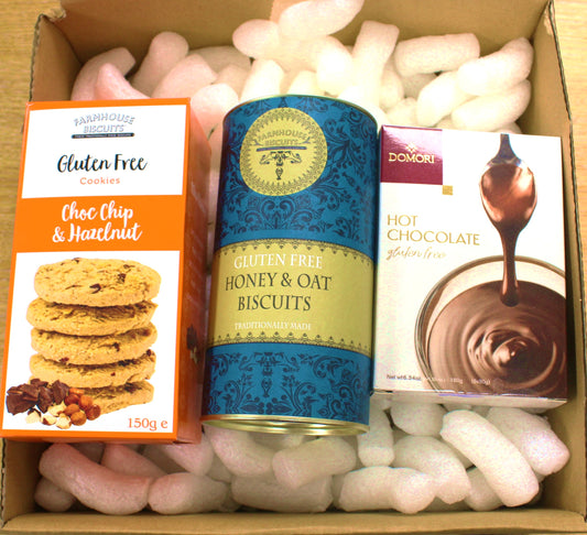 Gluten Free Hot Chocolate & Biscuit Hamper - Farmhouse Honey & Oat Gift Tube (150g), Domori Hot Chocolate(6x30g), Farmhouse Choc Chip & Hazelnut Cookies (150g)…